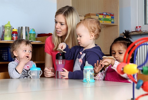 teacher with preschoolers